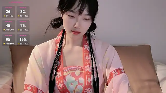 upoo7lt online show from 04/20/26, 02:58