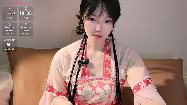 upoo7lt online show from 04/21/26, 02:51