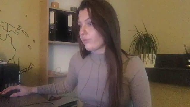 DollyRoma online show from 11/05/25, 09:31