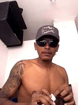 detonador999 online show from 10/24/25, 09:33