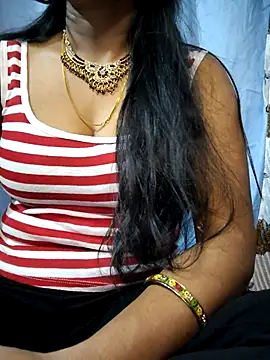 Ezabelljohn online show from 04/11/26, 04:44