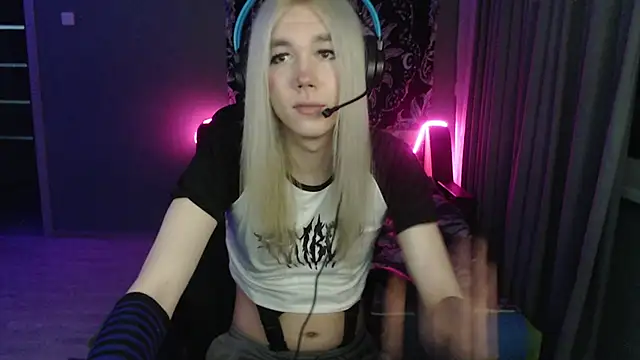 Snapshot of stiff_boys chatting on 12/03/25, 06:28 stiff boys online show from 12/03/25, 06:28