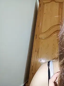 indilasixeey online show from 06/17/26, 05:32