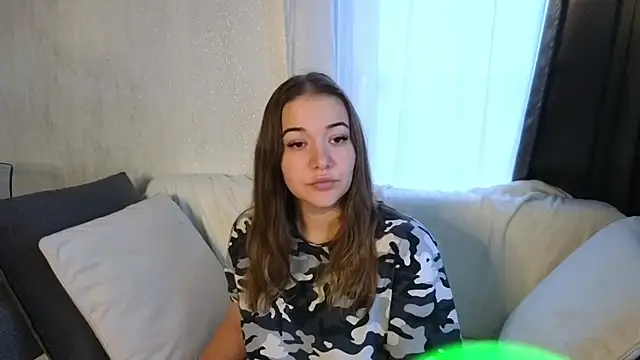 Snapshot of Biancka_ chatting on 11/25/25, 06:02 Biancka online show from 11/25/25, 06:02