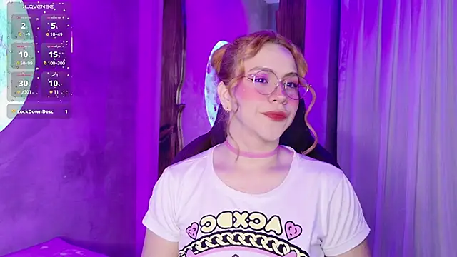 sussiestrawberry online show from 11/12/25, 10:15