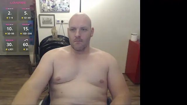 Snapshot of markrollo chatting on 10/22/25, 04:51 markrollo online show from 10/22/25, 04:51