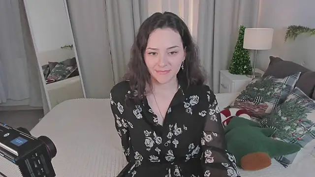 Camilla Rowen online show from 01/17/26, 08:56