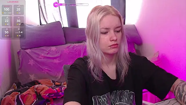 CherryNight6 online show from 03/28/26, 04:45