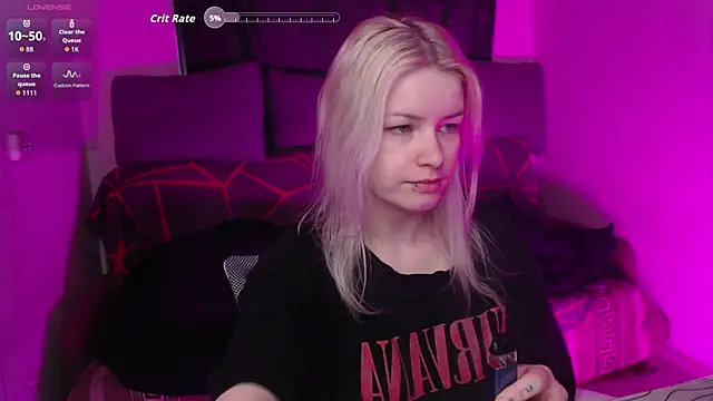 CherryNight6 online show from 04/21/26, 09:06