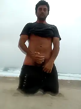 Snapshot of jamie--xerri chatting on 12/15/25, 08:57 jamie--xerri online show from 12/15/25, 08:57