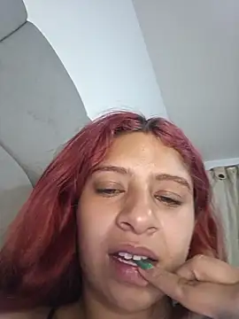 Snapshot of Lunatemptress4 chatting on 01/09/26, 01:30 Lunatemptress4 online show from 01/09/26, 01:30