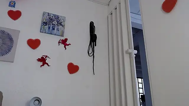 CarolineAikos online show from 02/19/26, 12:12