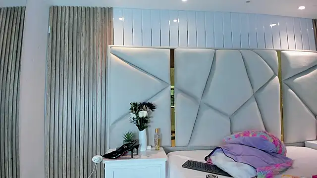 SweetKata  online show from 02/01/26, 07:12