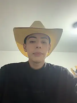 Sebastian Reed online show from 02/05/26, 04:50