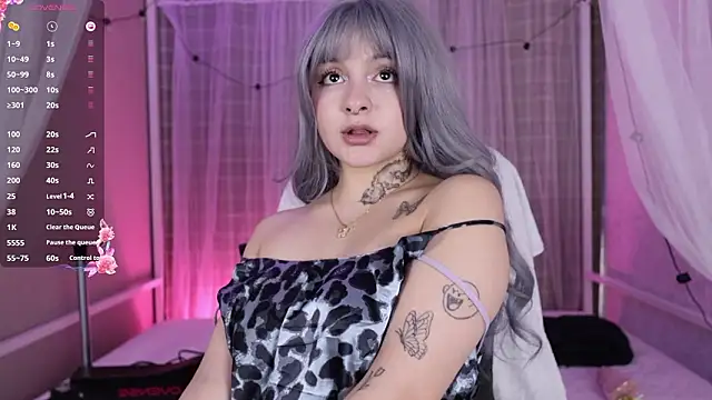 lexirouge   online show from 02/03/26, 08:25