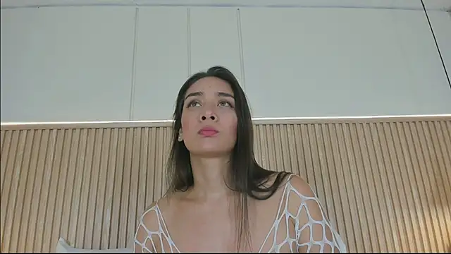 Snapshot of NahimiThompson chatting on 07/23/26, 07:45 NahimiThompson online show from 07/23/26, 07:45