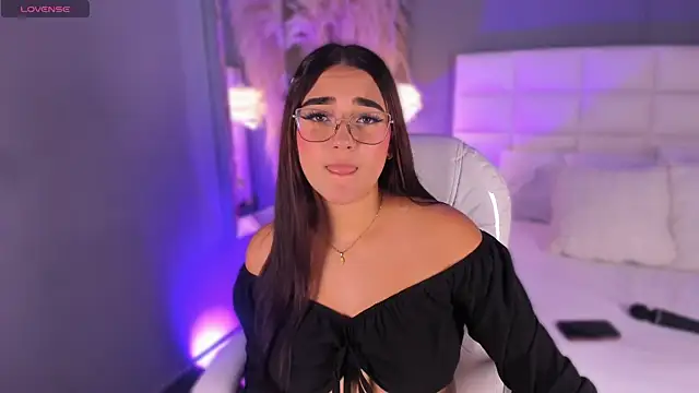 Anasha21 online show from 04/24/26, 04:37