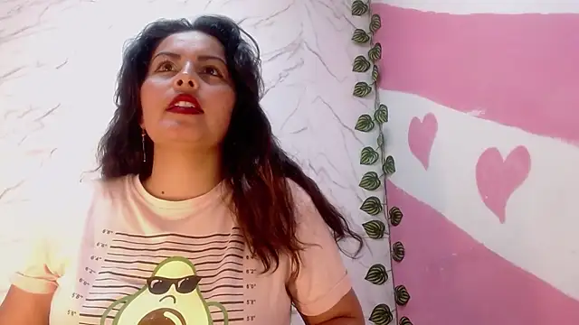 amara leoncm online show from 10/23/25, 05:12