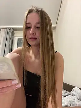 Angel hotyy online show from 11/29/25, 10:13