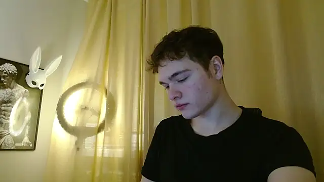 Snapshot of danielxfun chatting on 01/17/26, 03:28 danielxfun online show from 01/17/26, 03:28