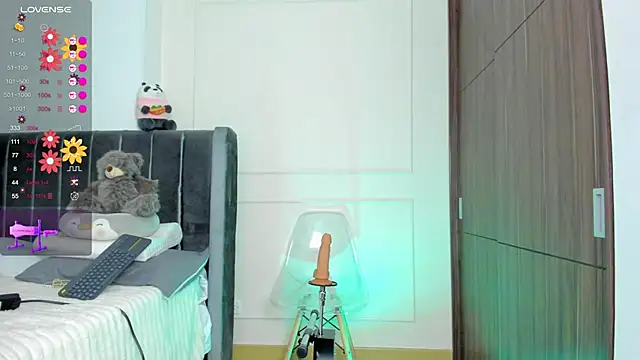 Snapshot of imsofi_kf chatting on 12/15/25, 12:15 imsofi kf online show from 12/15/25, 12:15