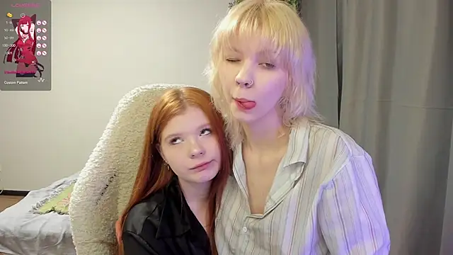 Snapshot of TenderTwos chatting on 01/18/26, 08:45 TenderTwos online show from 01/18/26, 08:45