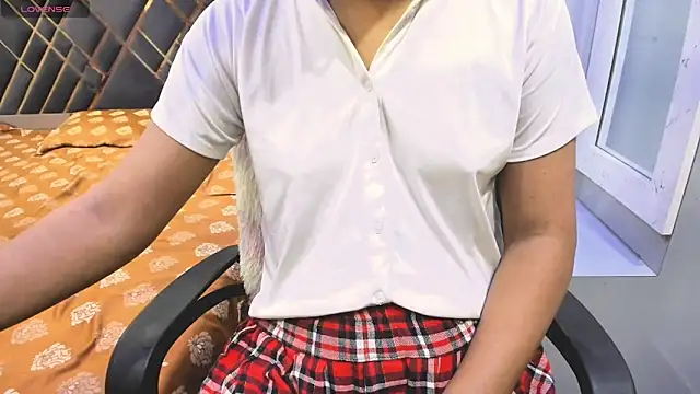 IndianKittey online show from 11/02/25, 01:08