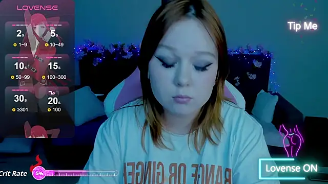 Lovly Vixen online show from 11/10/25, 05:45