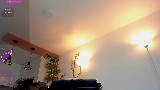 JessicaPratt online show from 09/13/25, 01:33