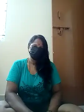 Snapshot of tamilammu1431 chatting on 10/31/25, 11:22 tamilammu1431 online show from 10/31/25, 11:22