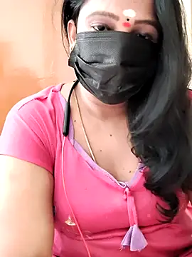 Snapshot of tamilammu1431 chatting on 06/08/26, 05:52 tamilammu1431 online show from 06/08/26, 05:52
