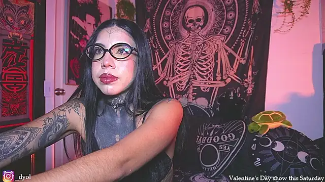 Dalia Vorhees online show from 02/14/26, 01:35