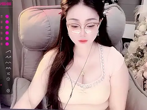 Monica-666888- online show from 10/29/25, 06:20