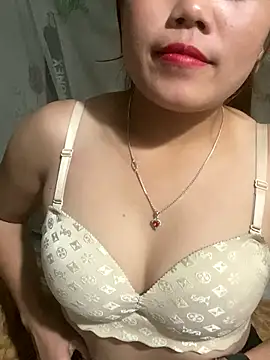 nachi-baby online show from 11/12/25, 01:17