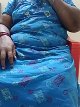 sreemamitha9 online show from 10/29/25, 02:52