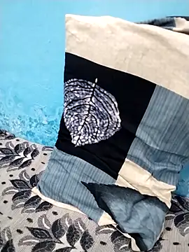 Amisha Lovely online show from 04/28/26, 10:42