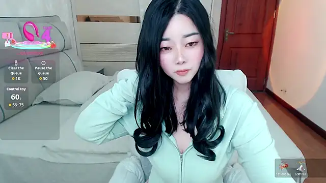 Xiaodie-baby online show from 11/05/25, 01:33