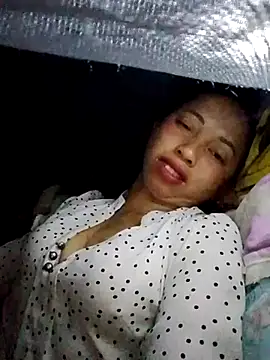 Snapshot of TRIEUTRIEU20 chatting on 10/24/25, 09:44 TRIEUTRIEU20 online show from 10/24/25, 09:44