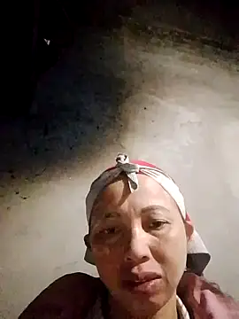 Snapshot of TRIEUTRIEU20 chatting on 10/25/25, 12:23 TRIEUTRIEU20 online show from 10/25/25, 12:23