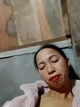 Snapshot of TRIEUTRIEU20 chatting on 11/02/25, 01:57 TRIEUTRIEU20 online show from 11/02/25, 01:57