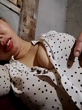 Snapshot of TRIEUTRIEU20 chatting on 11/07/25, 05:29 TRIEUTRIEU20 online show from 11/07/25, 05:29