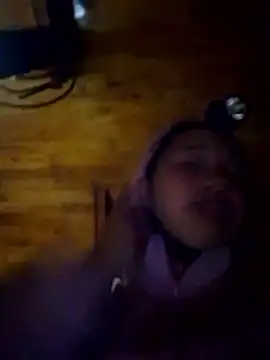 Snapshot of TRIEUTRIEU20 chatting on 11/20/25, 12:49 TRIEUTRIEU20 online show from 11/20/25, 12:49