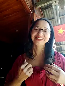 Snapshot of TRIEUTRIEU20 chatting on 11/26/25, 03:51 TRIEUTRIEU20 online show from 11/26/25, 03:51