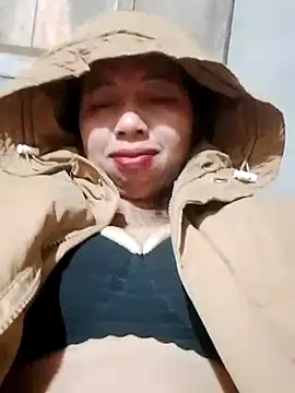 Snapshot of TRIEUTRIEU20 chatting on 11/28/25, 01:14 TRIEUTRIEU20 online show from 11/28/25, 01:14