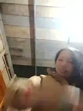 Snapshot of TRIEUTRIEU20 chatting on 11/29/25, 01:52 TRIEUTRIEU20 online show from 11/29/25, 01:52