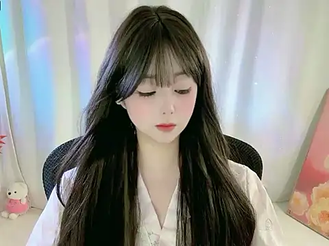 Clover zizi online show from 12/17/25, 07:25