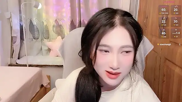 anna-888- online show from 10/25/25, 05:08