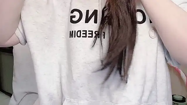 anna-888- online show from 12/20/25, 03:08