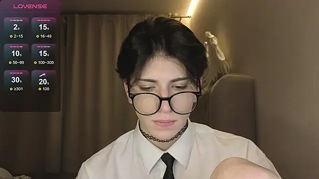 Oliver star boy  online show from 01/17/26, 05:38