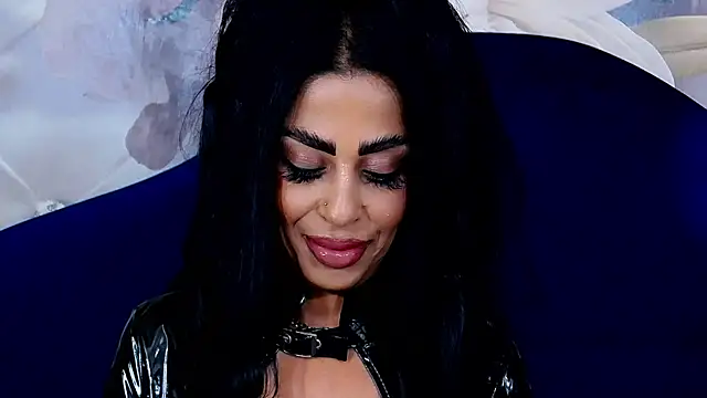 NoirKaylah online show from 12/01/25, 08:25